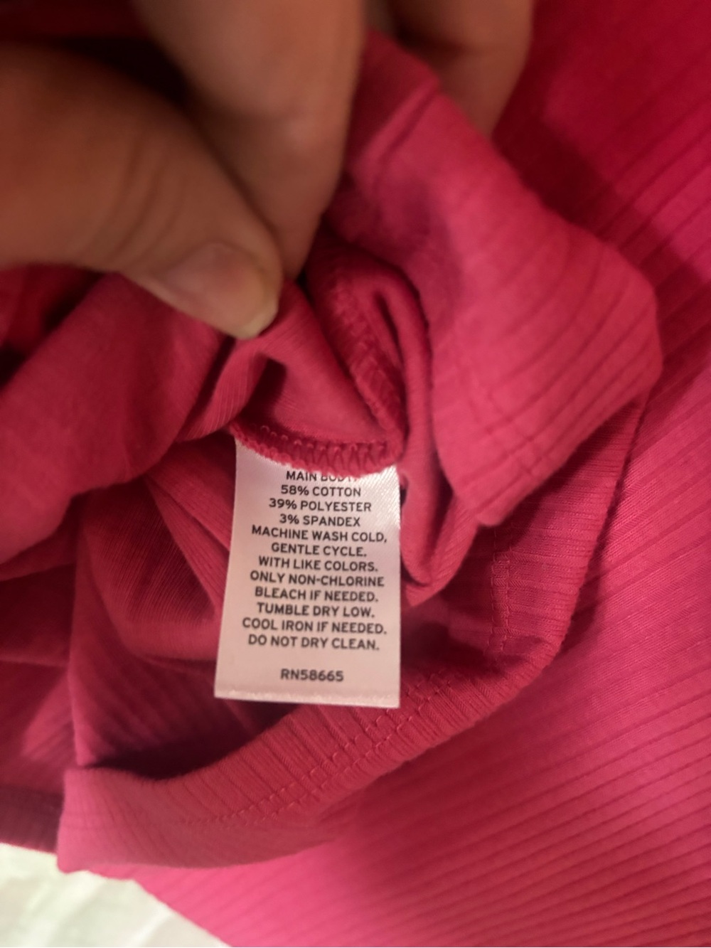 Melrose and Market Fitted Ribbed Tank Top - Hot Pink šµM - Picture 7 of 7